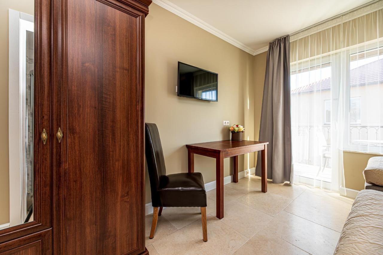 Sakura_Inn Palanga Dış mekan fotoğraf