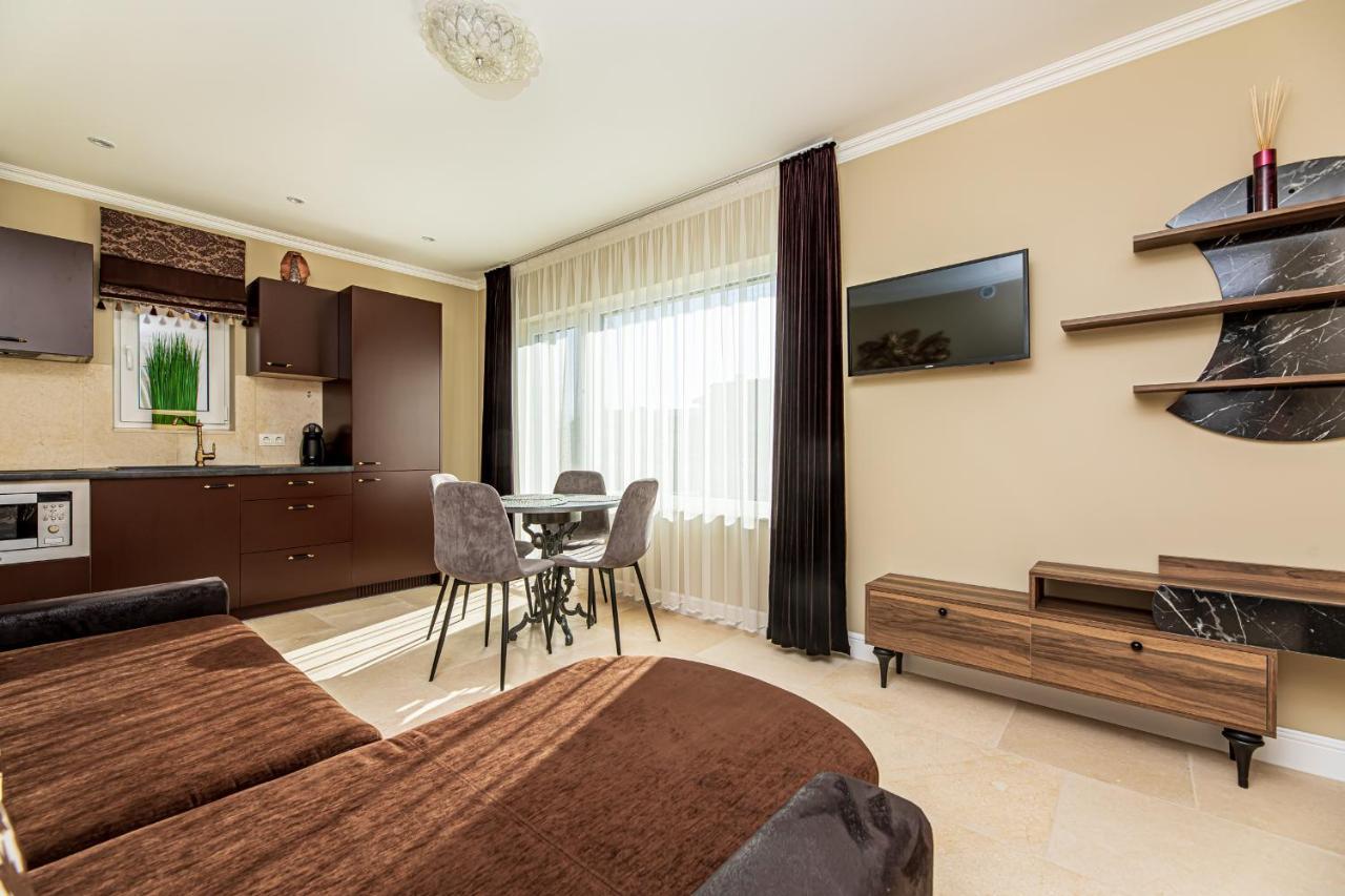 Sakura_Inn Palanga Dış mekan fotoğraf