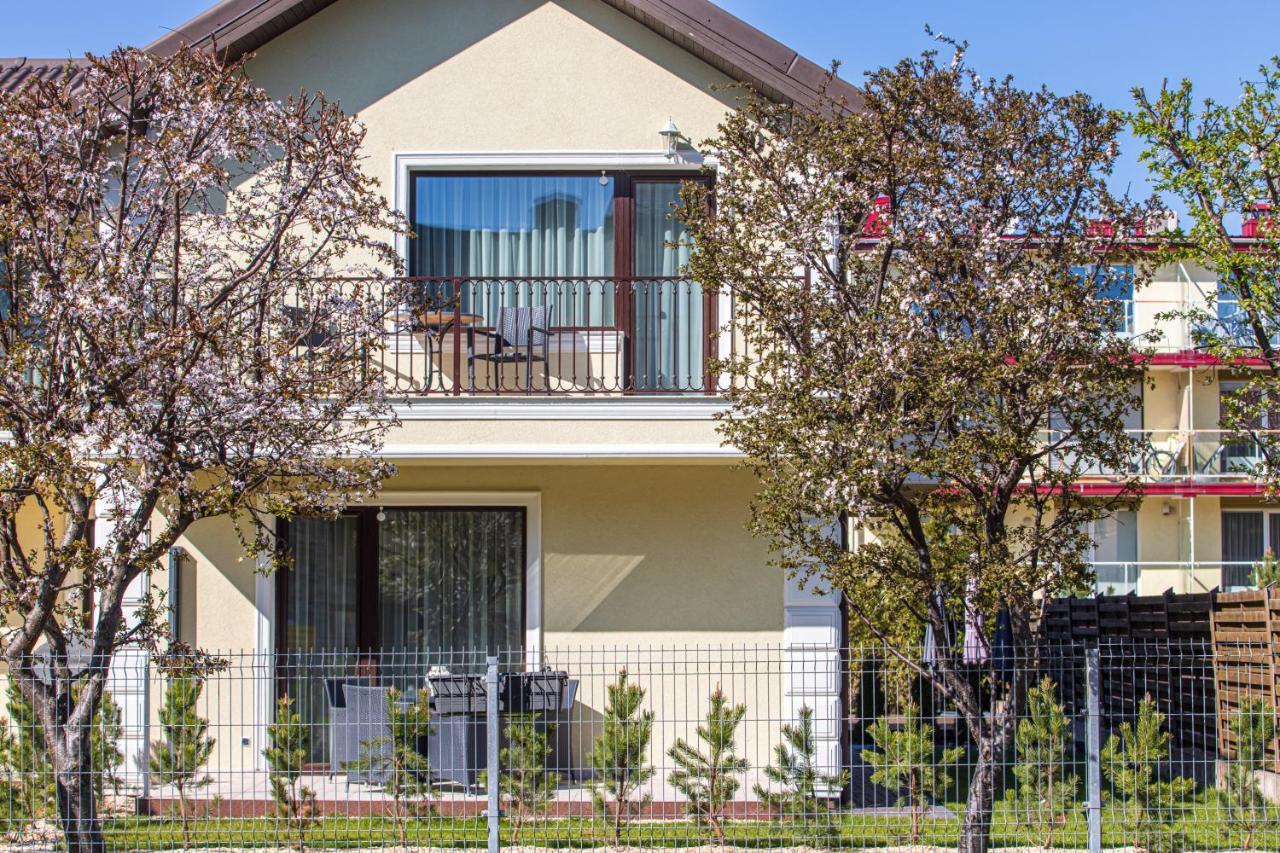 Sakura_Inn Palanga Dış mekan fotoğraf